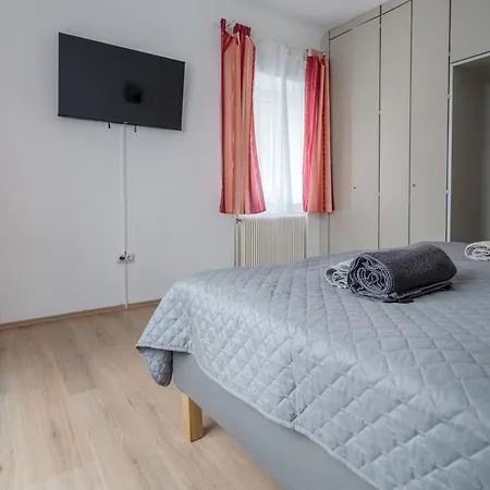 Revliving Octavus 3 Schlafzimmer Апартаменты