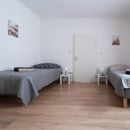 Апартаменты Revliving Octavus 3 Schlafzimmer Hohenwarth