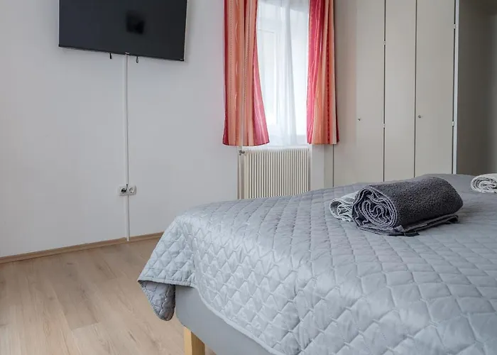 Revliving Octavus 3 Schlafzimmer Apartamento